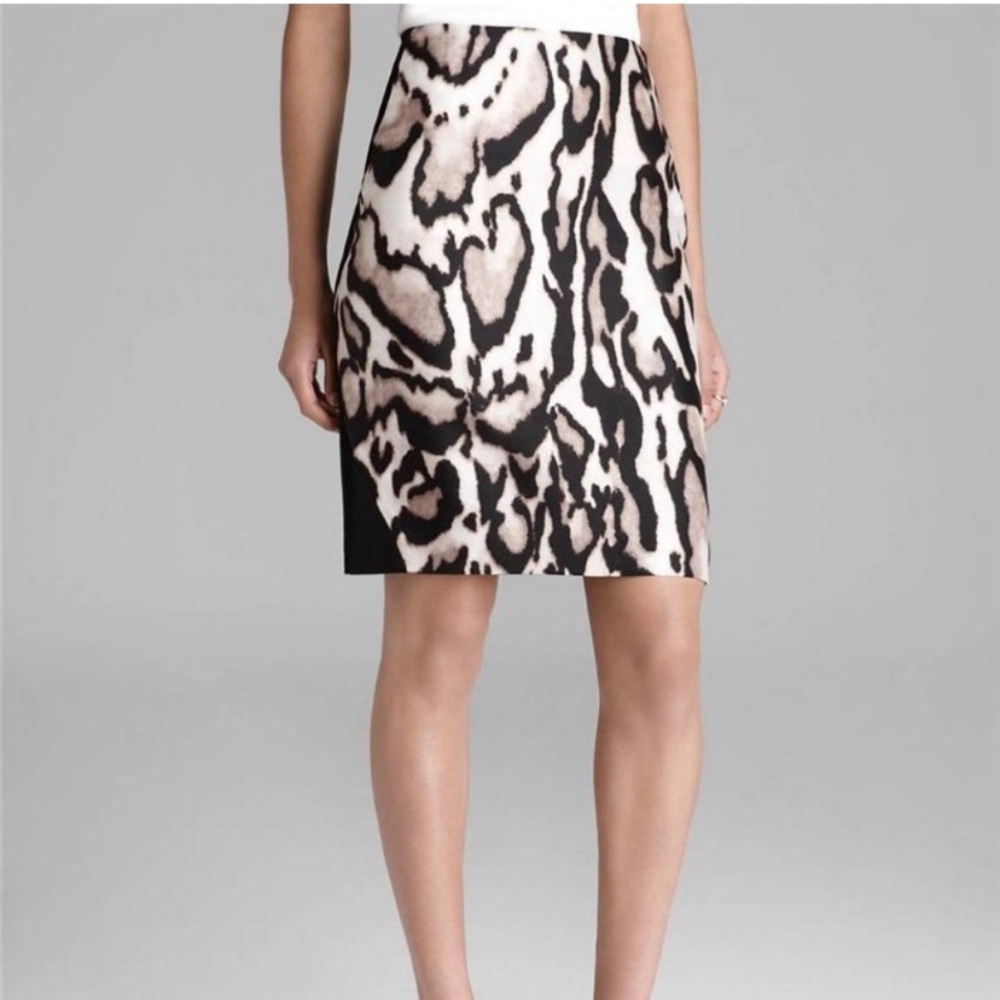 Diane Von Furstenberg DVF Mae Mikado Leopard Pencil Skirt Size 4